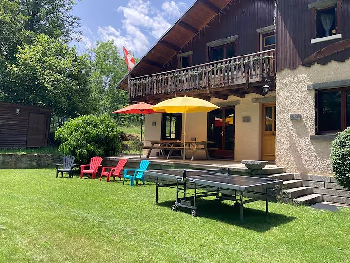 Le chalet et son jardin